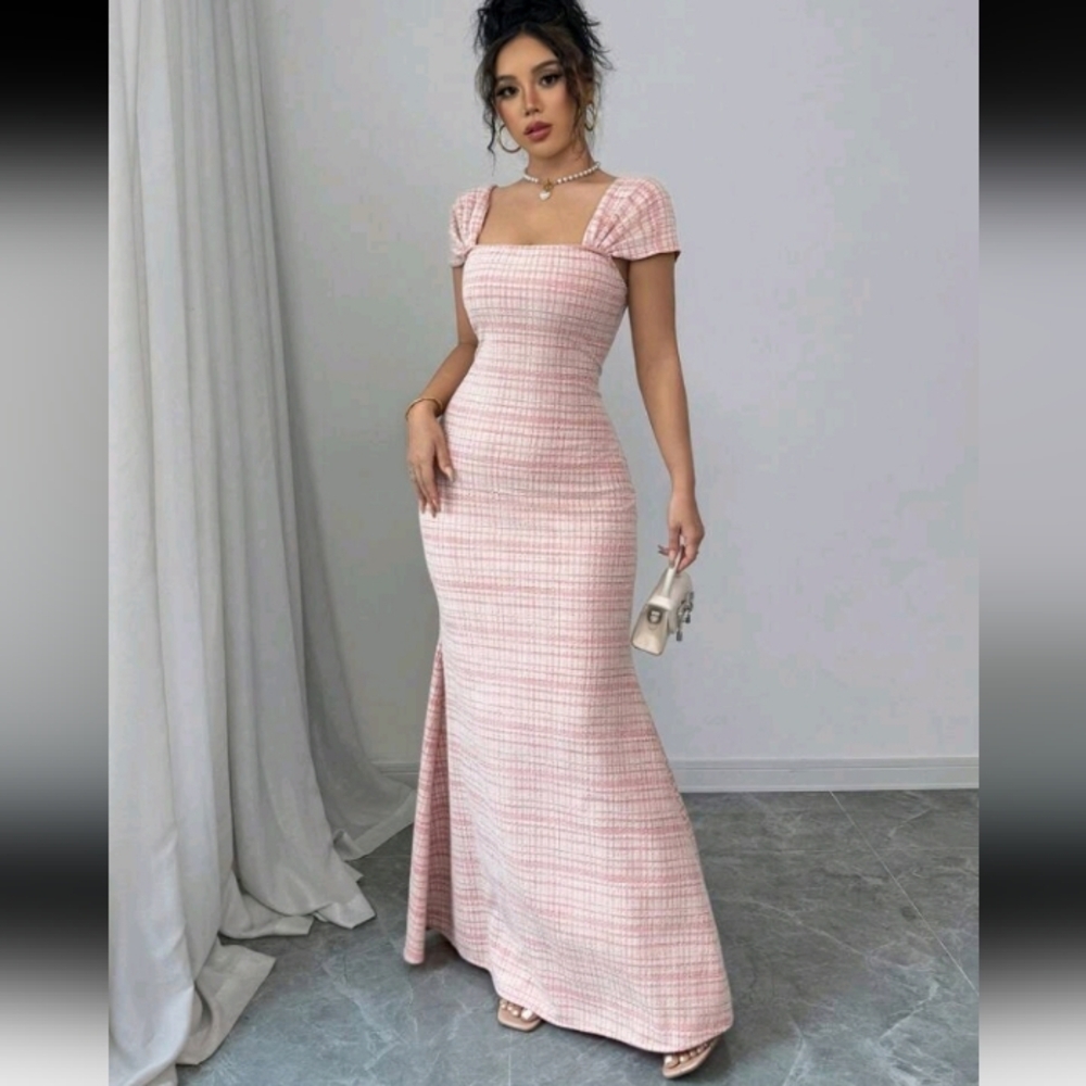 Women's French Style Square Neck Fitted Bodycon Fishtail Knit Dress